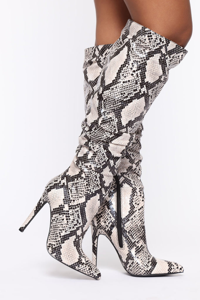 Lioness Heeled Boots - Black/ White Snake