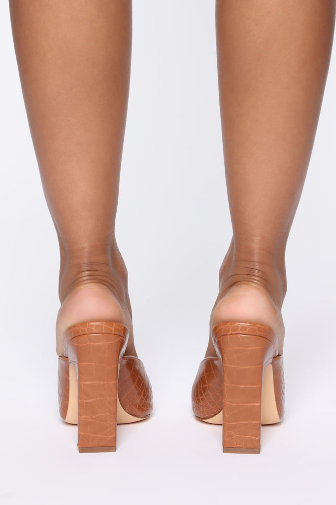 Late Notice Heeled Sandals - Tan