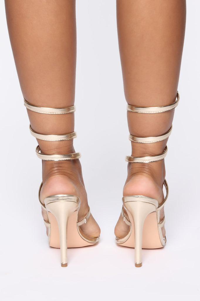 Round and Round Heels - Gold