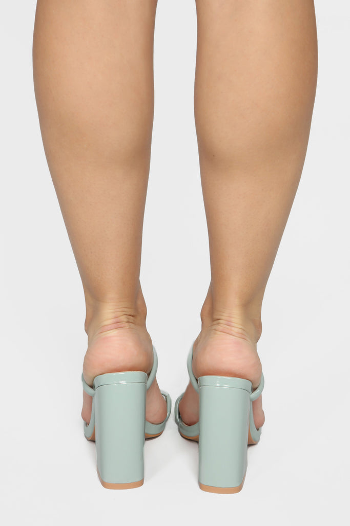 Look Away Heeled Sandals - Mint