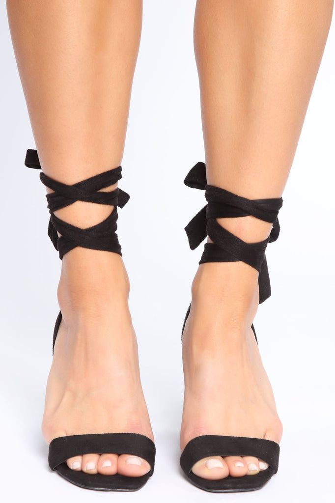 Sweet Lover Heeled Sandals - Black