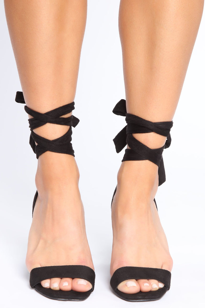 Sweet Lover Heeled Sandals - Black