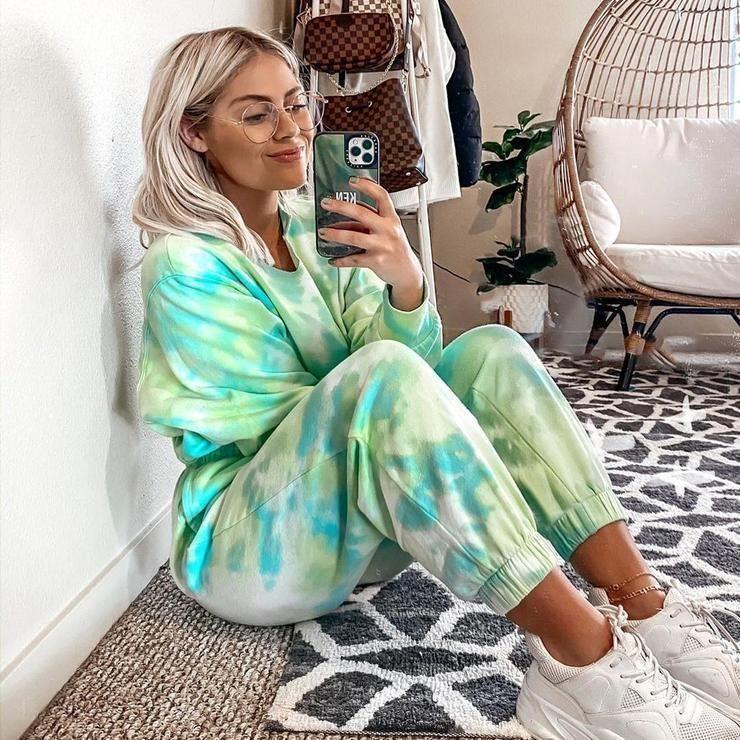 Tie Dye Notched Neck Crop Top And Lounge Jogger Pants Set