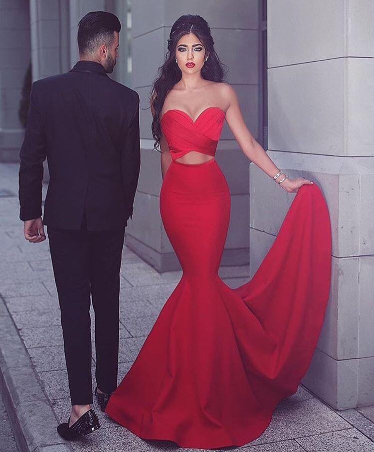Sexy Elegant Off Shoulder Mermaid Lace Prom Dress