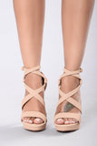 Theresa Heel - Nude